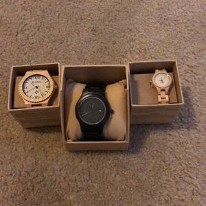 We are selling echo watches from Bewell.